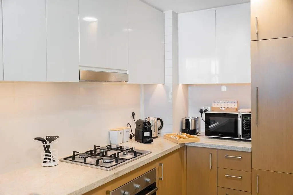 Larbi Breathtaking Burj Khalifa & Fountain Luxurious 1Br Daire Dubai Birleşik Arap Emirlikleri
